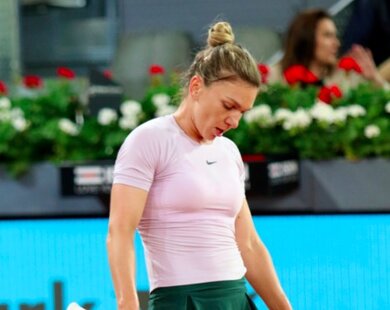 Halep mòn mỏi chờ xử án doping