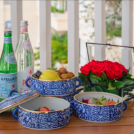 Không chỉ là khoảnh khắc nhận phòng: Nâng tầm trải nghiệm với những món quà gặp mặt khách hàng