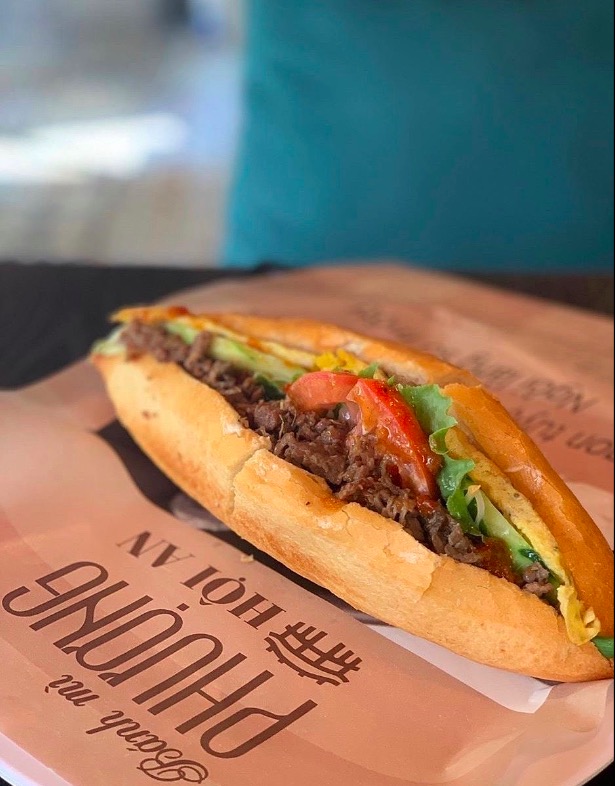Bánh mì Việt vào top bánh kẹp ngon nhất thế giới 2023