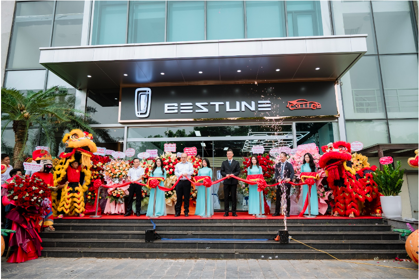 Bestune chính thức đặt chân vào thị trường Việt với showroom ô tô điện đầu tiên