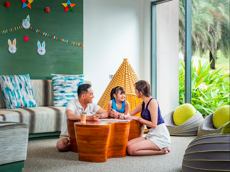 Không chỉ là khoảnh khắc nhận phòng: Nâng tầm trải nghiệm với những món quà gặp mặt khách hàng