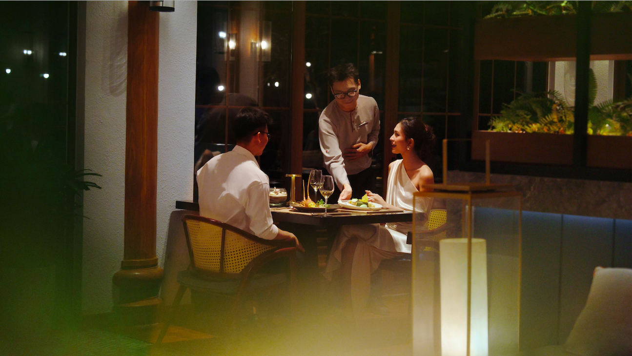 Kể chuyện đại dương bằng ẩm thực – trải nghiệm nâng tầm từ Bếp trưởng mới của Radisson Blu Resort Cam Ranh